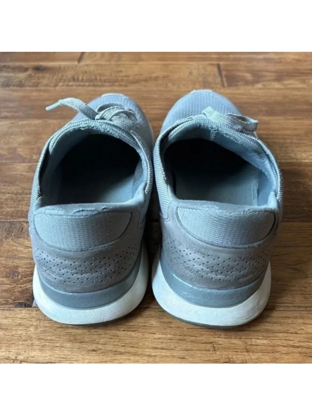 Kizik Lima Hands Free Slip On Sneakers Gray Size Men’s 10 / Women’s 11.5